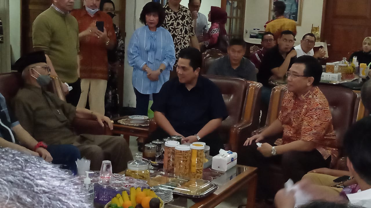 Menteri Erick Thohir Silaturahmi Dengan Sesepuh Jabar - Editor.id